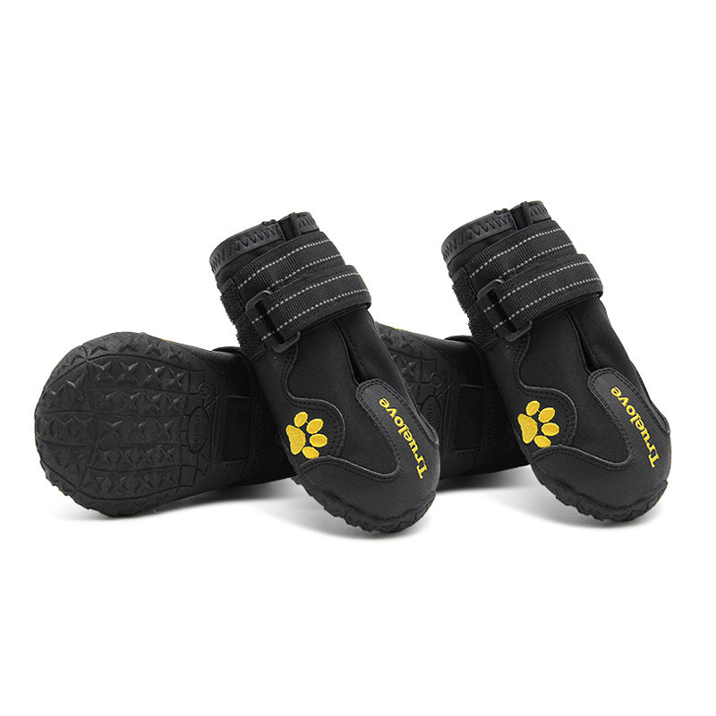 Dog shoes (water-repellent and reflective)