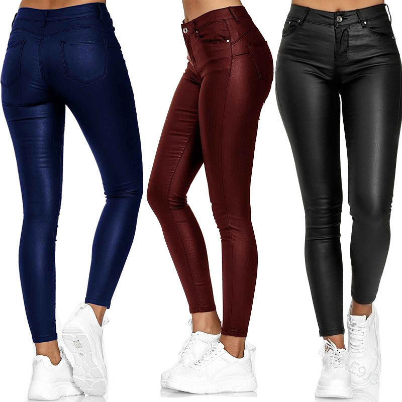 Women's trousers in leather look