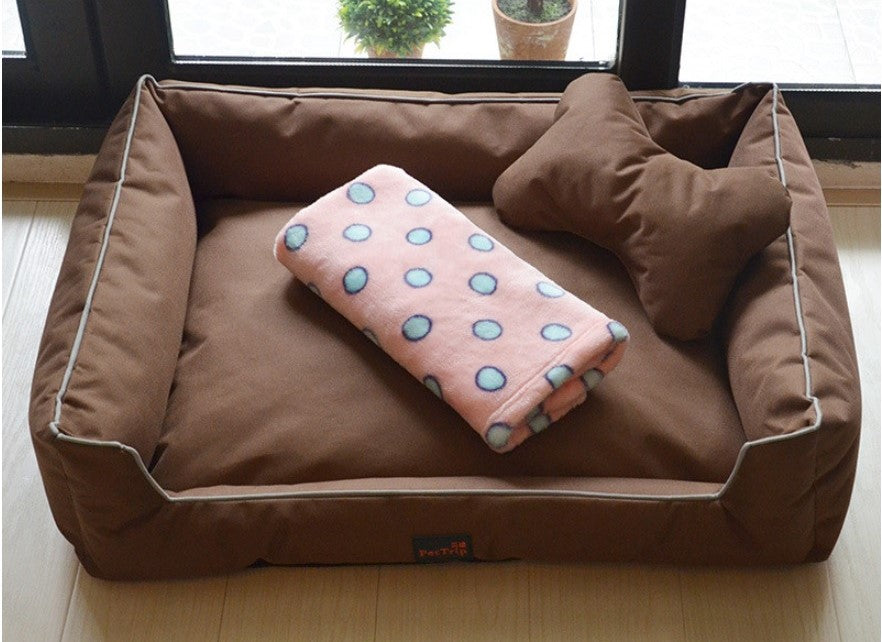 Dog bed (cover removable and washable)