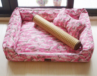 Dog bed (cover removable and washable)