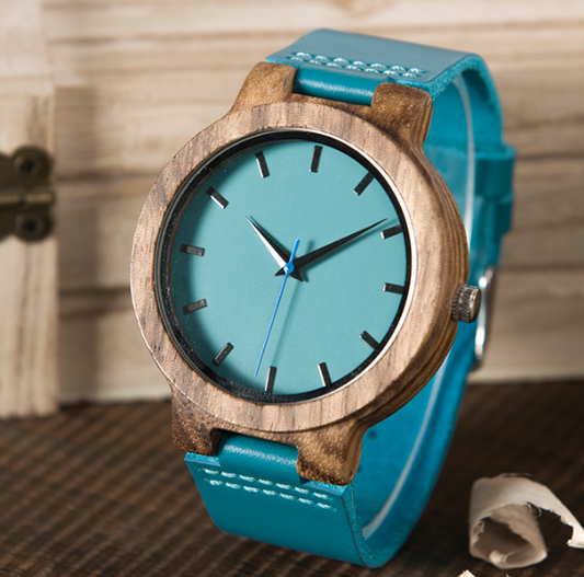 Unisex bamboo watch with silicone strap