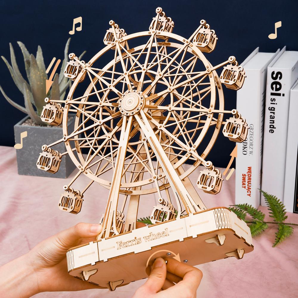 3D wooden puzzle, Ferris wheel with wind-up mechanism